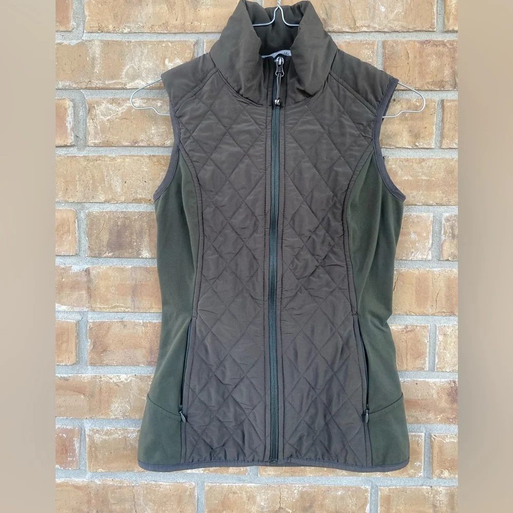 Athleta Upside Quilted Vest in Green ~ Size XXS - Picture 2 of 11